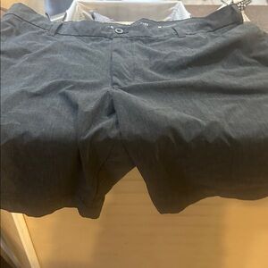 5/$25.00 IZOD Hybrid Stretchflex shorts size 40 asphalt grey dark men’s